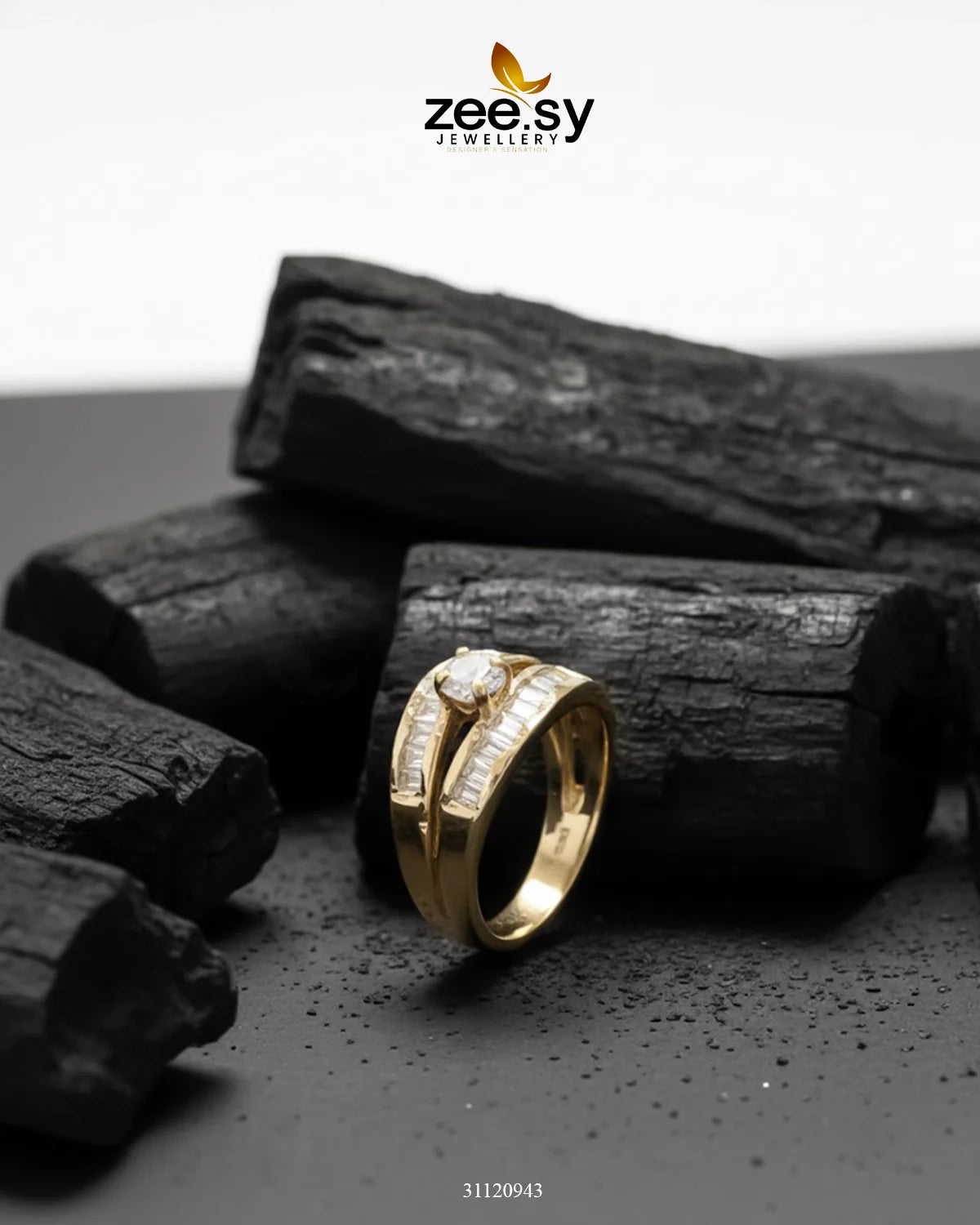 Regal Solitaire Cluster Ring - Zeesy Jewellery