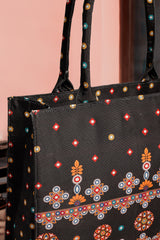 Stylish canvas tote bag  for women in Pakistan