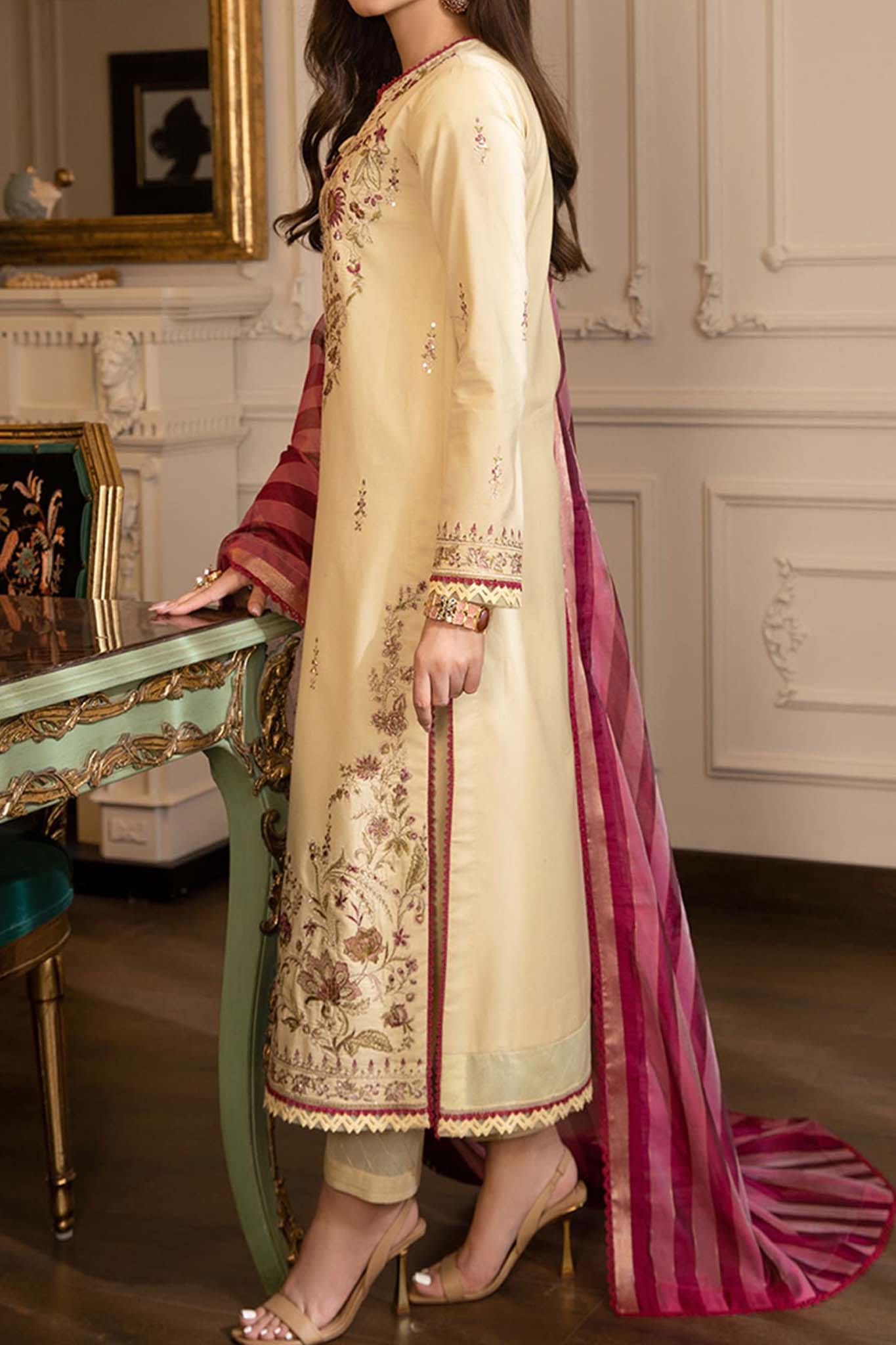 Aira by Asim Jofa Unstitched 3 Piece Eid Collection'2023-AJAI-11