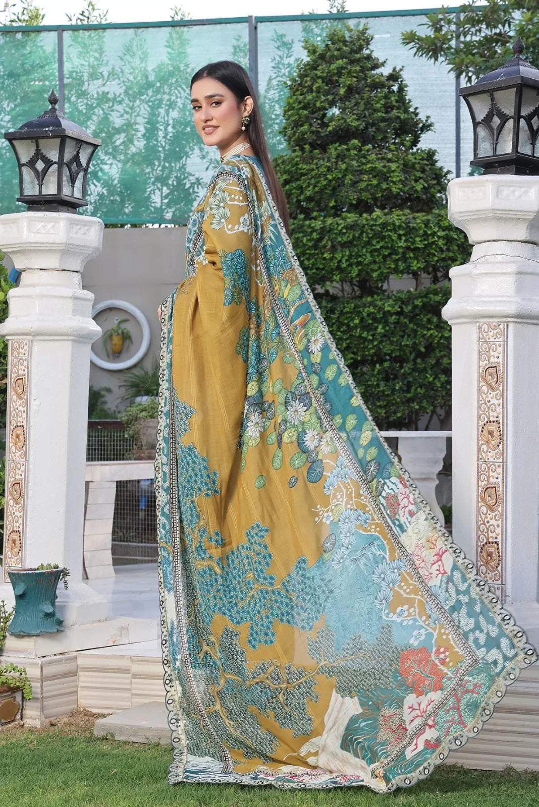 Dressline New Semi Stitched 3 Pcs Emb Cheickenkari & Laserkari Zari Lawn Collection