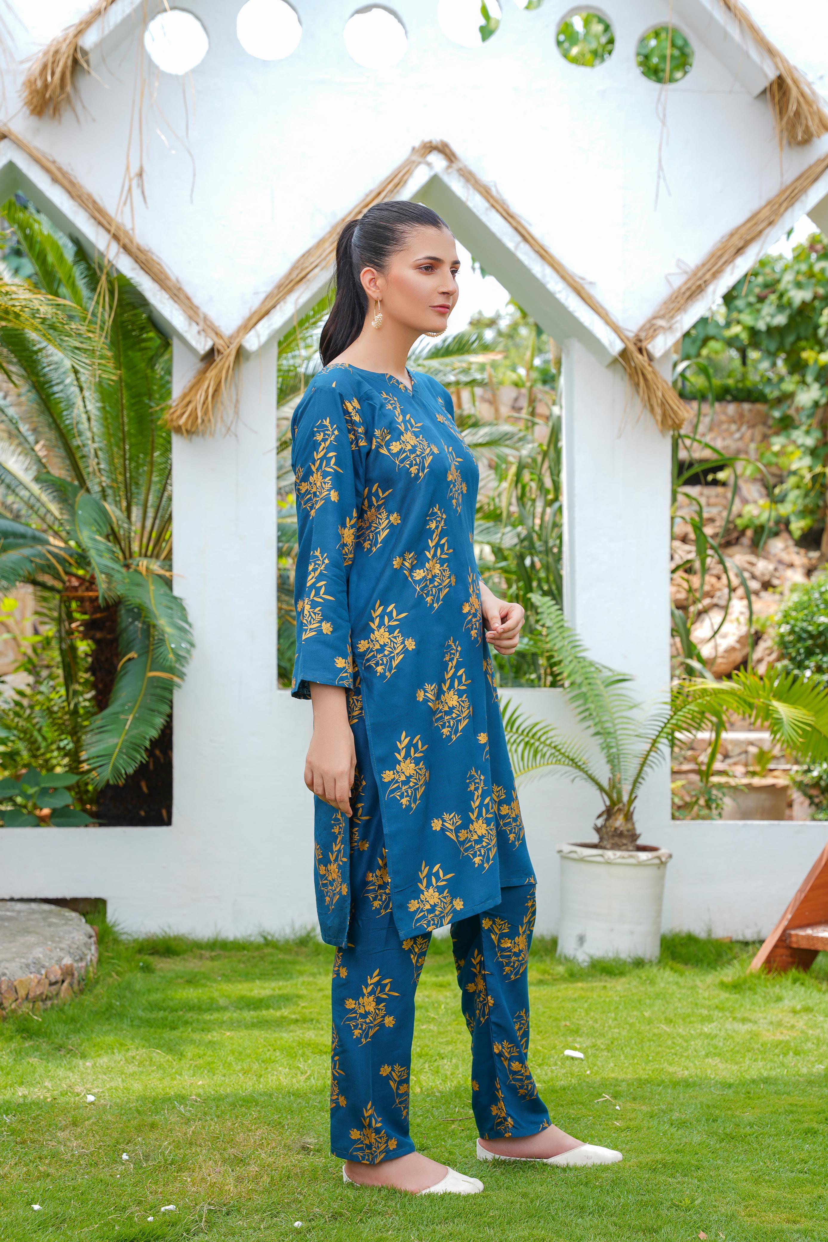 Zaib E Hoor Camellia 2Pcs Stitched Suit