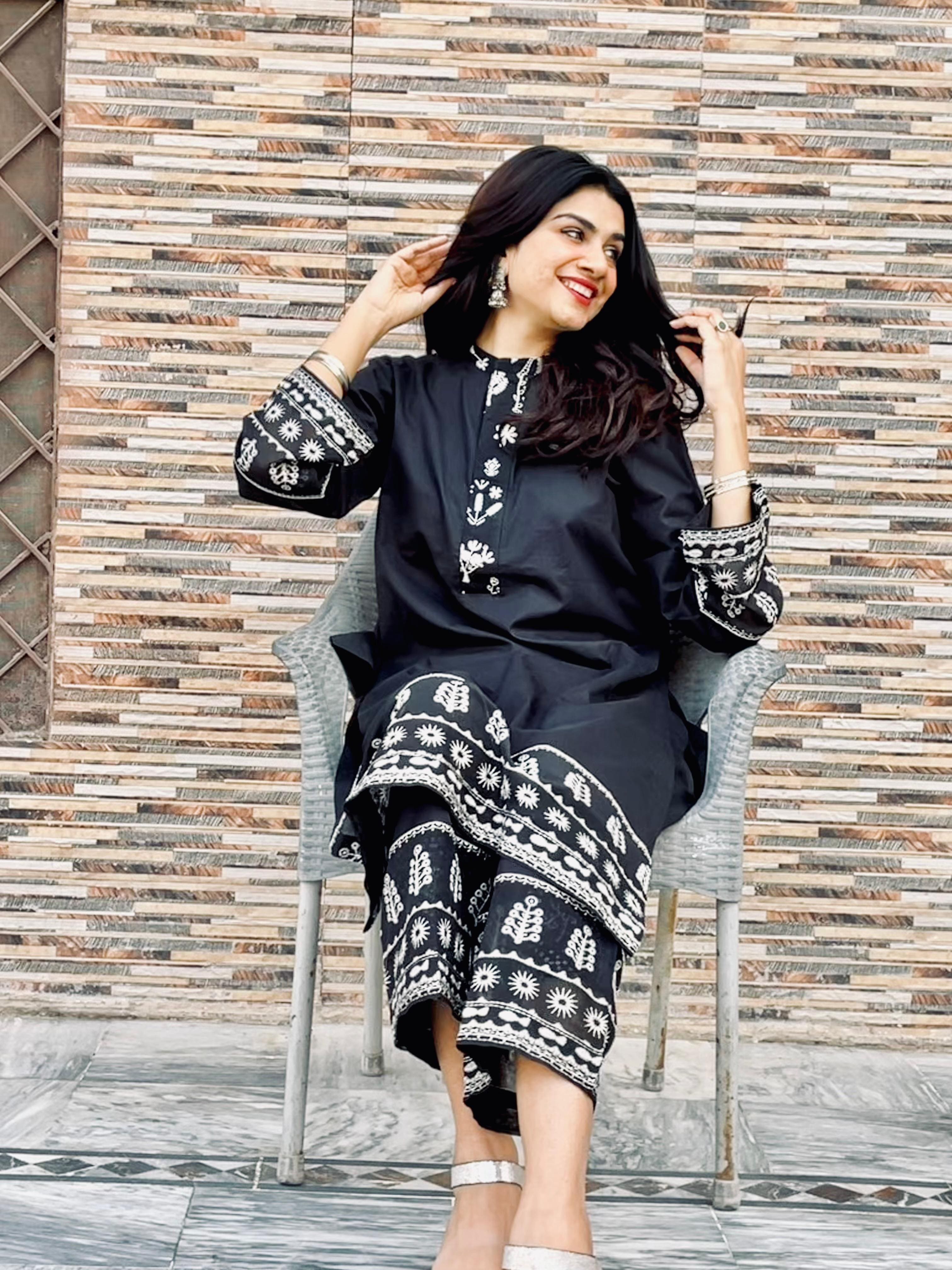 Urban Cut 2 Piece Cotton Embroidred Suit