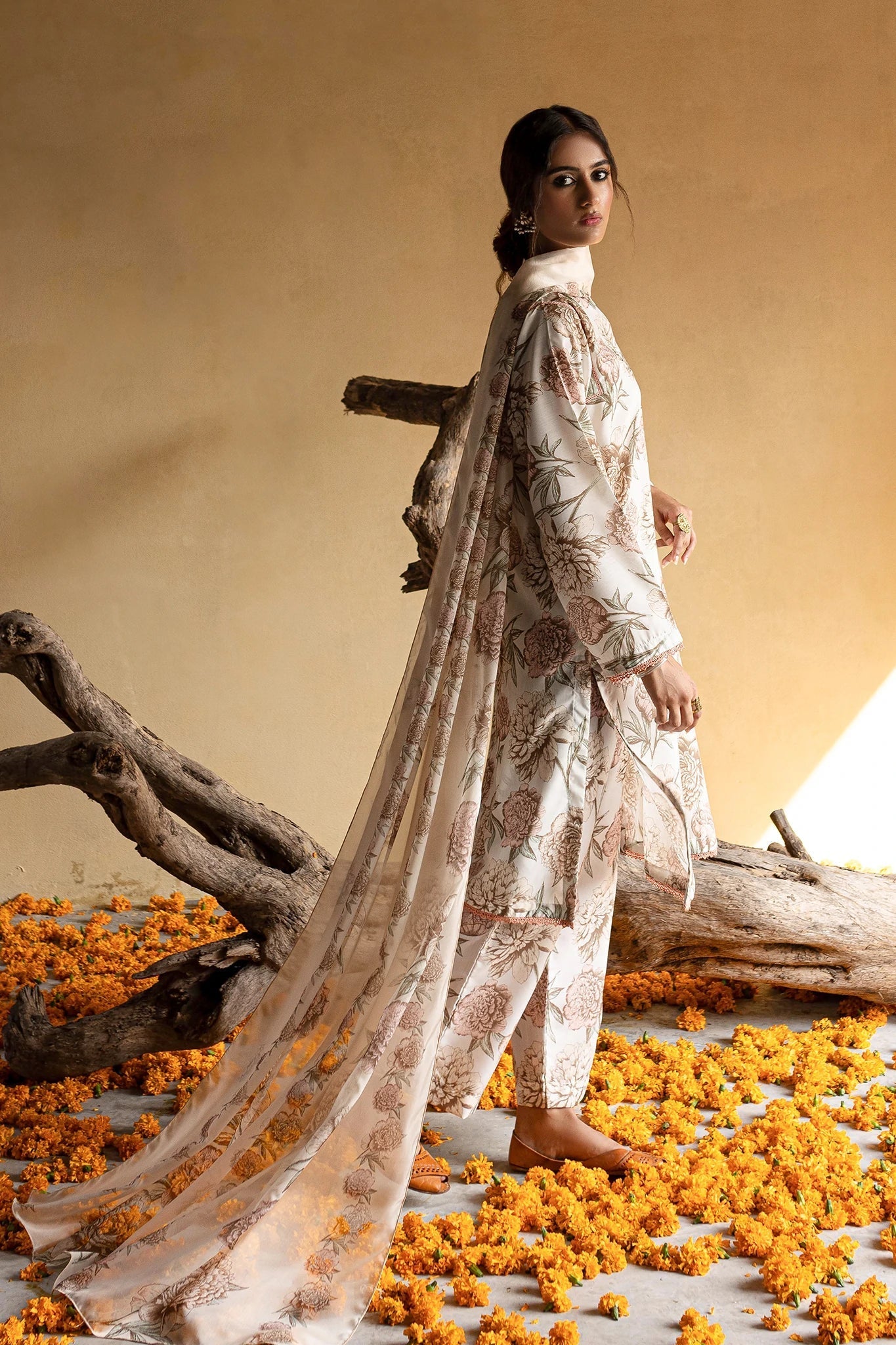 Khizaan By Mannat Clothing Stitched Collection-Zarineh