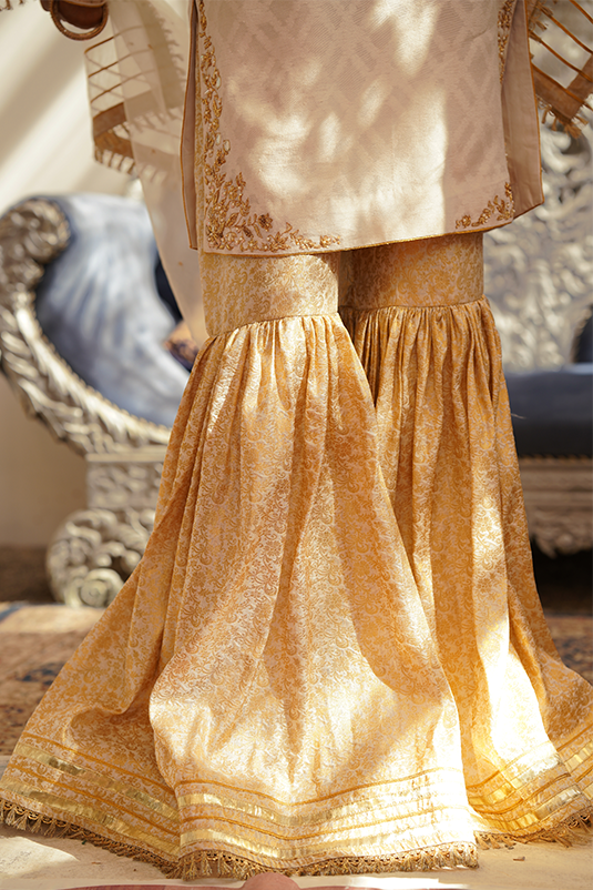 Zaaviay Stitched Eid Collection 2022  Zuri (Three Piece)