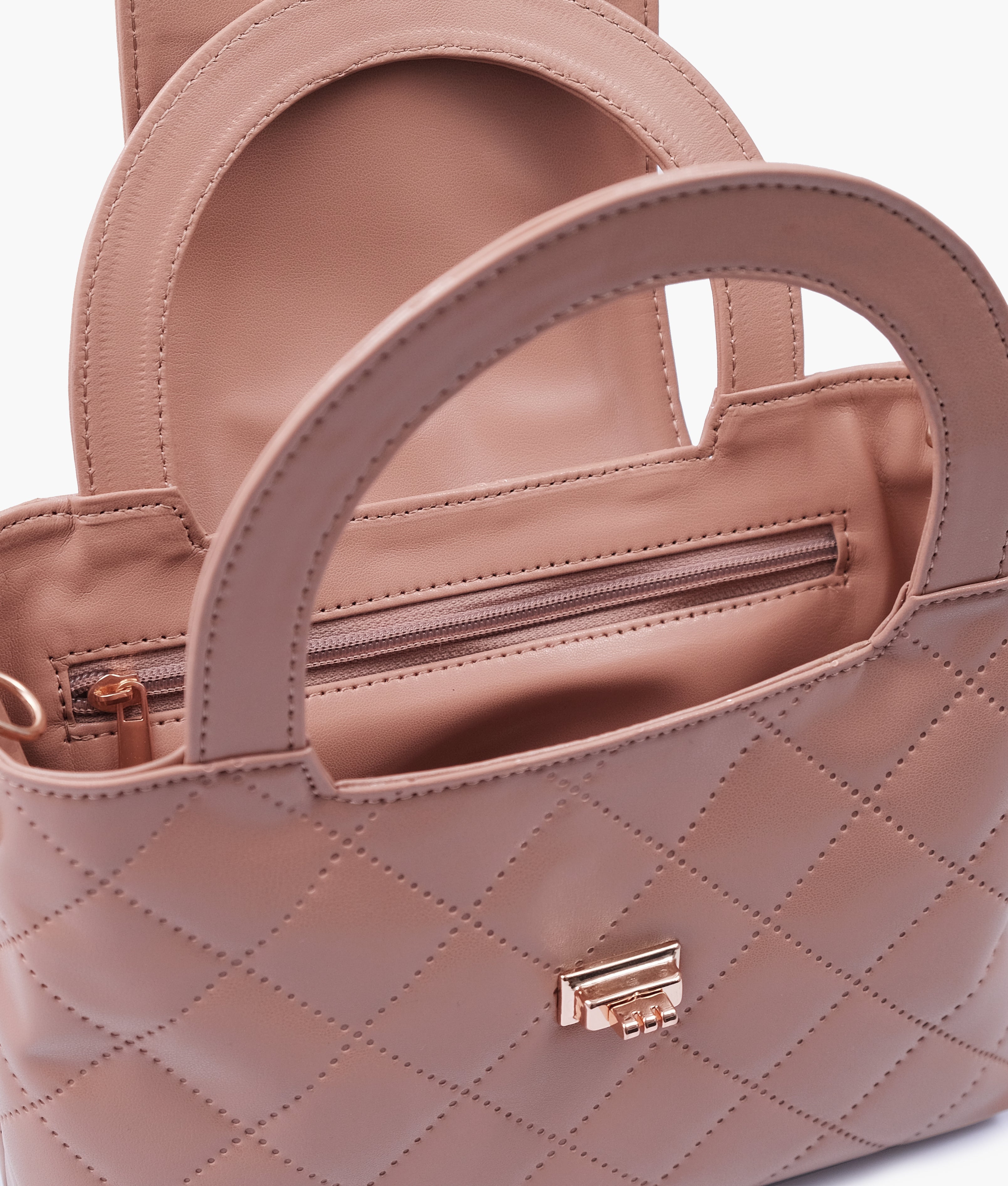 RTW Creation - Baby pink flap quilted bag with top handle