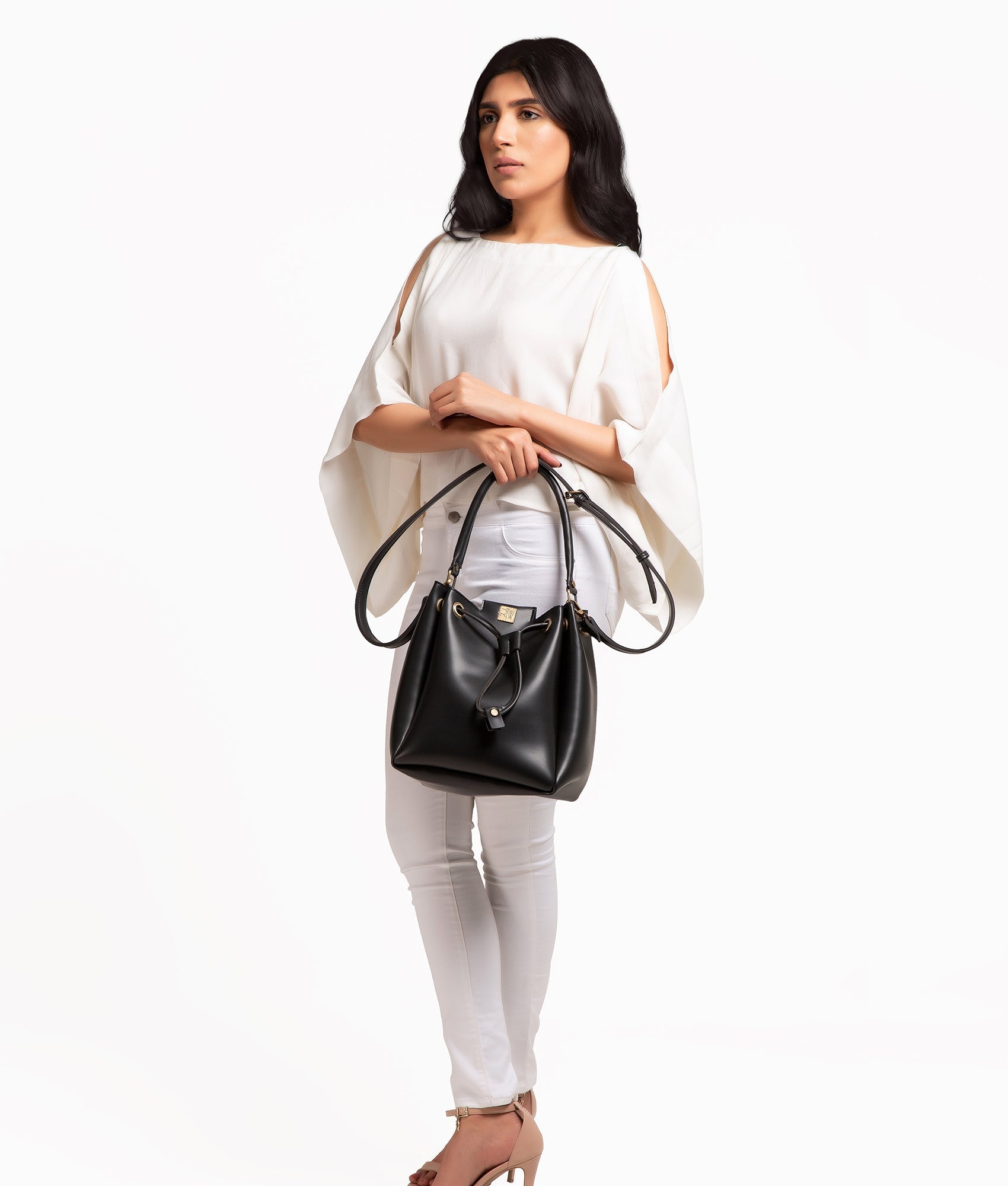RTW Creation - Black drawstring bucket bag