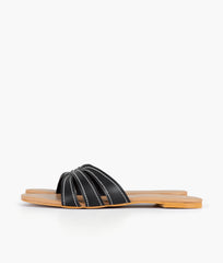RTW Creation - Black all day comfort flats