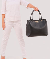 RTW Creation - Black zipper tote bag