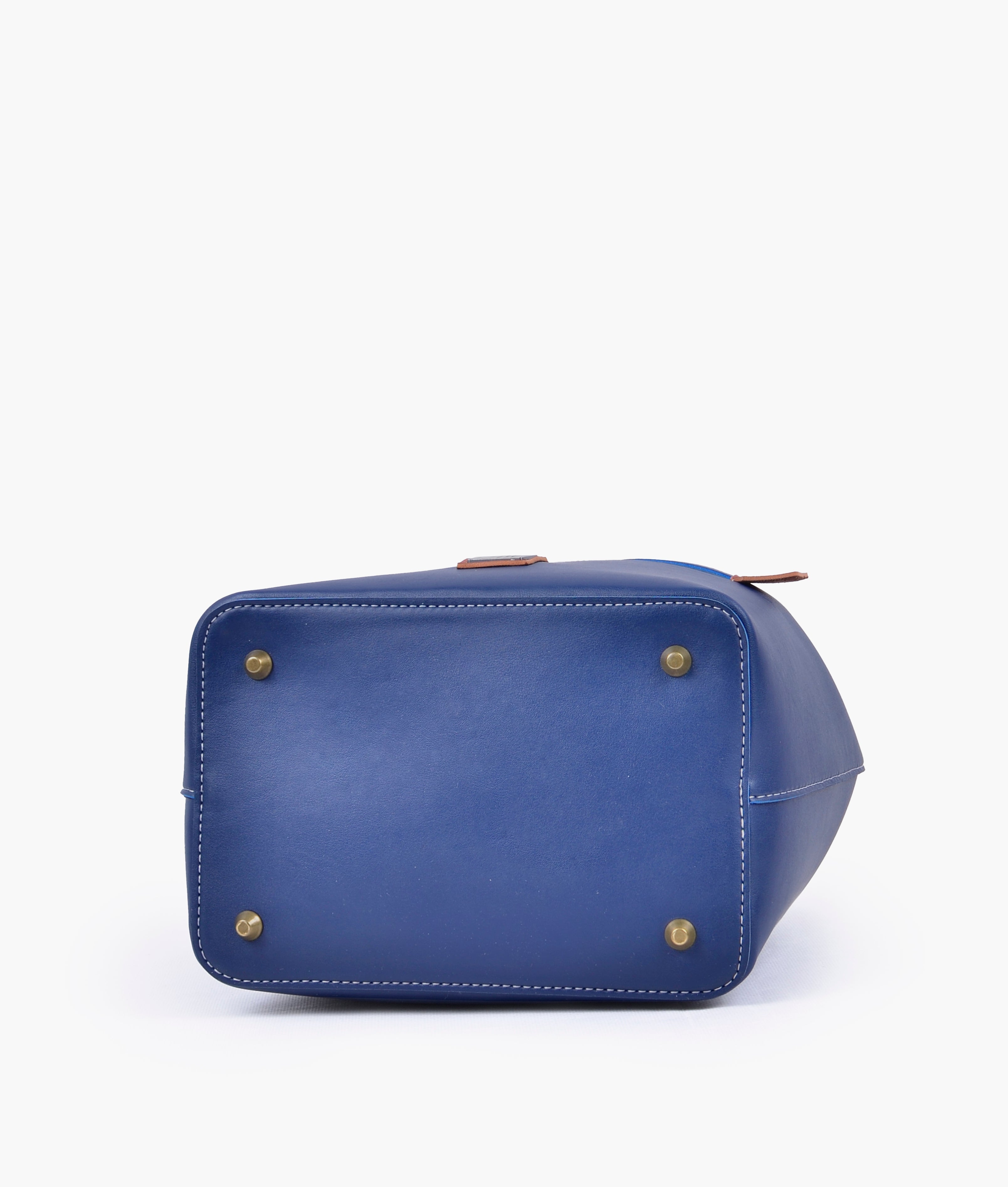 RTW Creation - Blue and rust bucket bag with zipper pocket