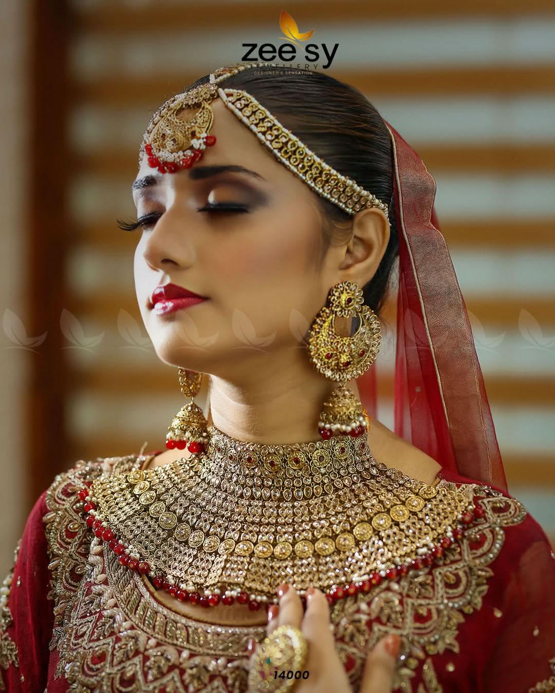 Jasmine Bridal Set - Zeesy.pk