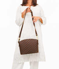 RTW Creation - Dark brown checkered dome cross-body bag