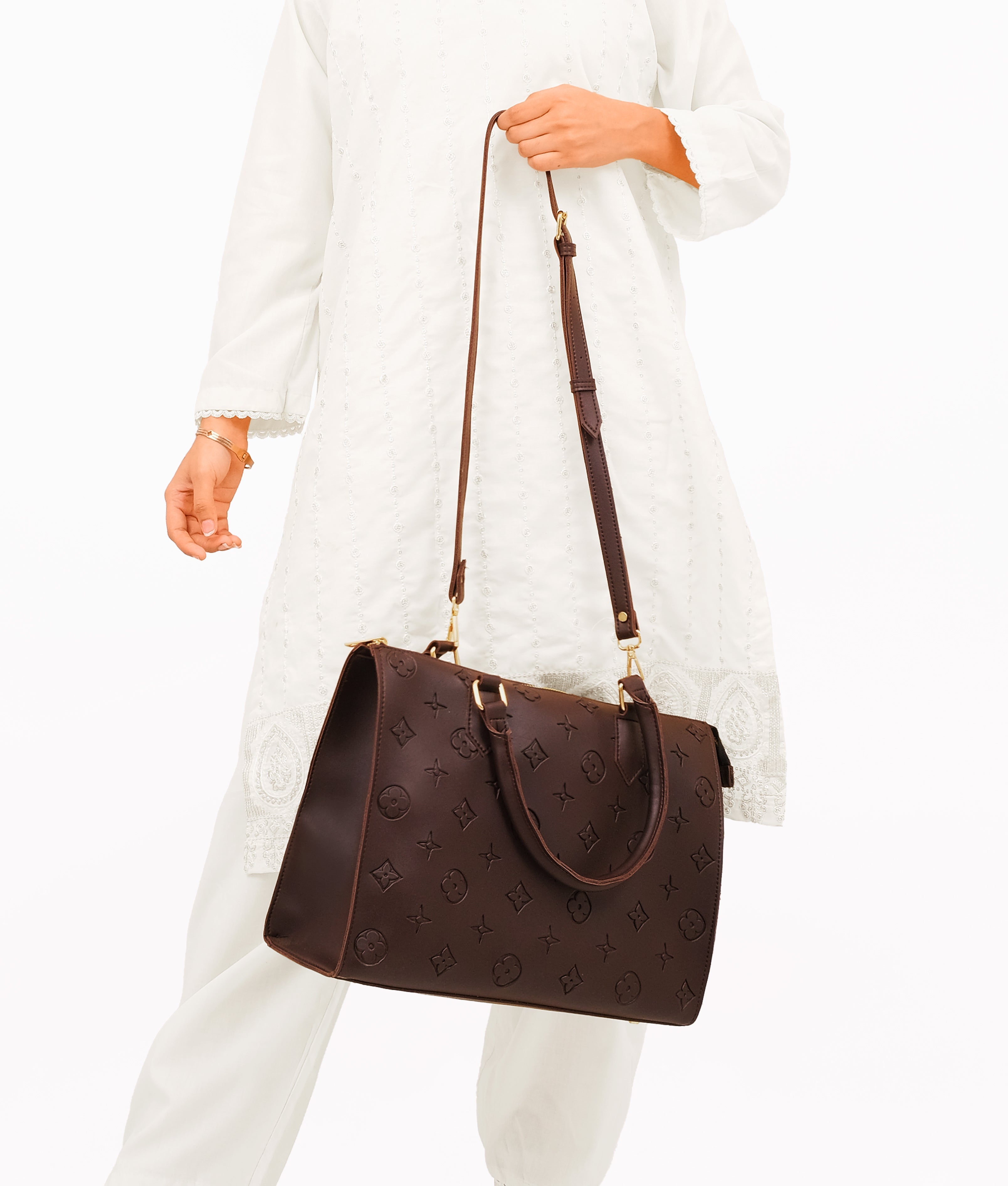 RTW Creation - Dark brown on-the-go handbag