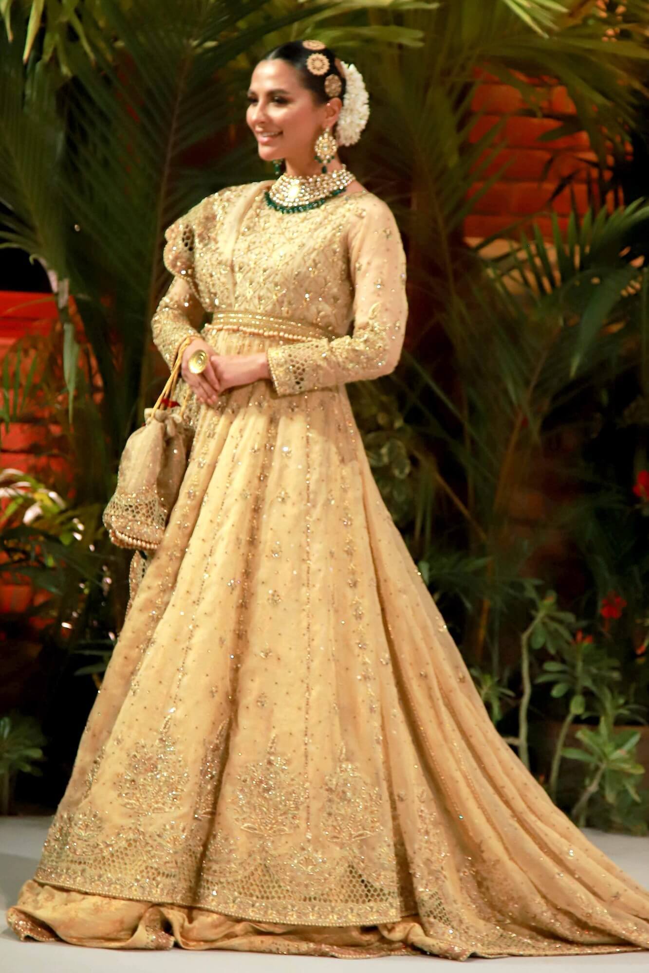 Zehnaseeb By Zaaviay Unstitched Jashn