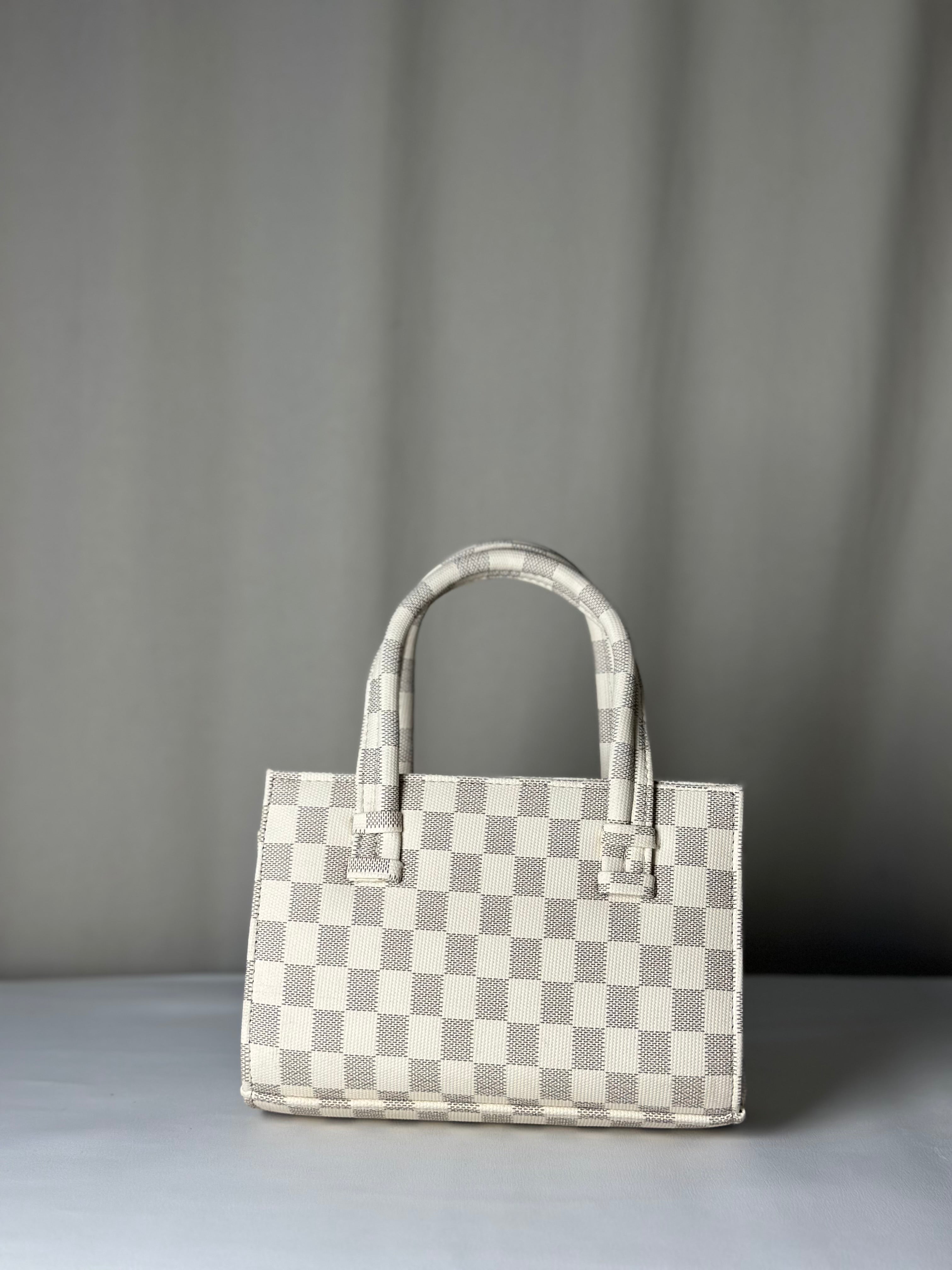 Checkered Style Handbag Design for women 2026
