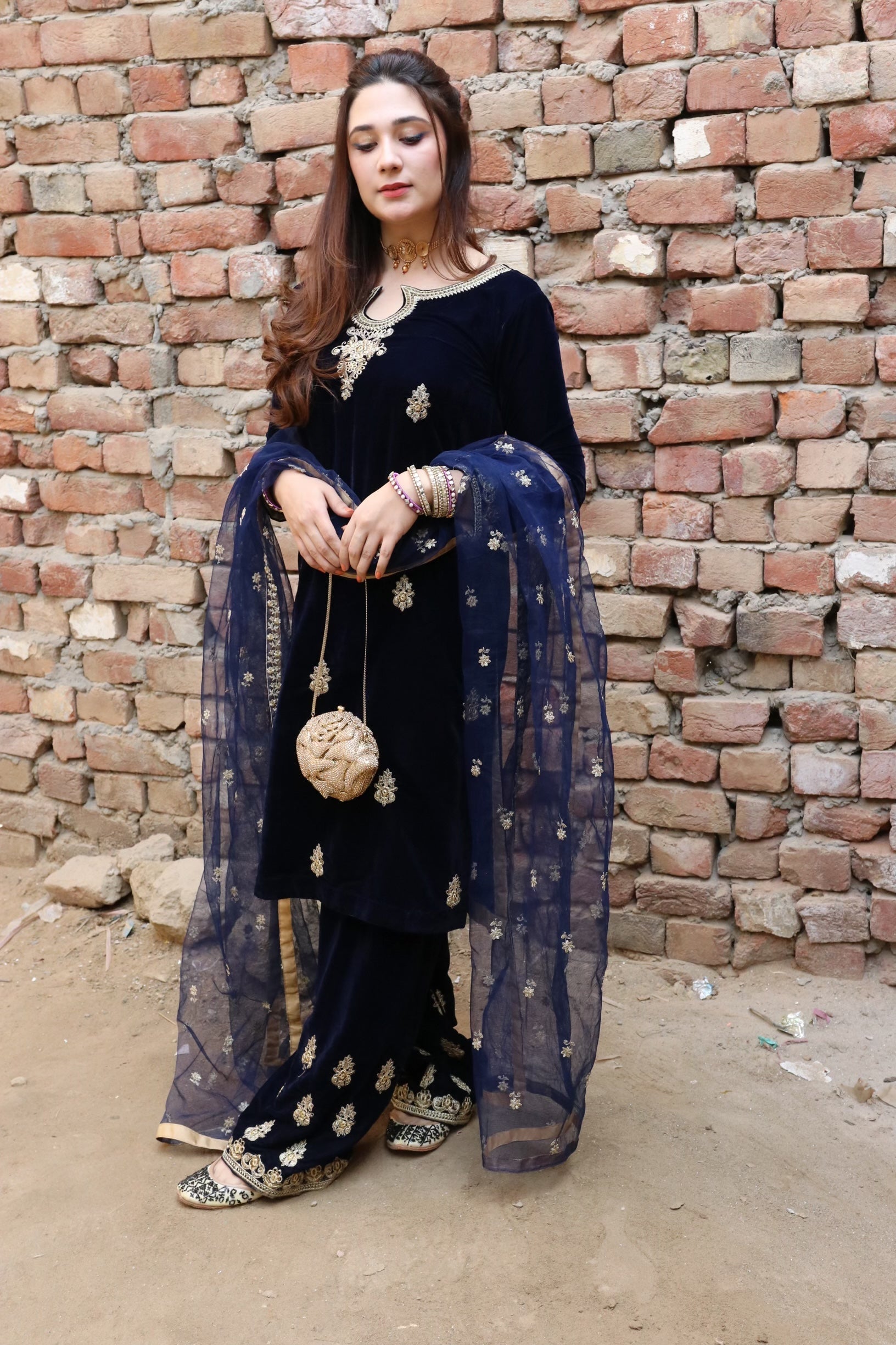 Velvet By Mannat Clothing Stitched Collection-Hoor Merium Pervez