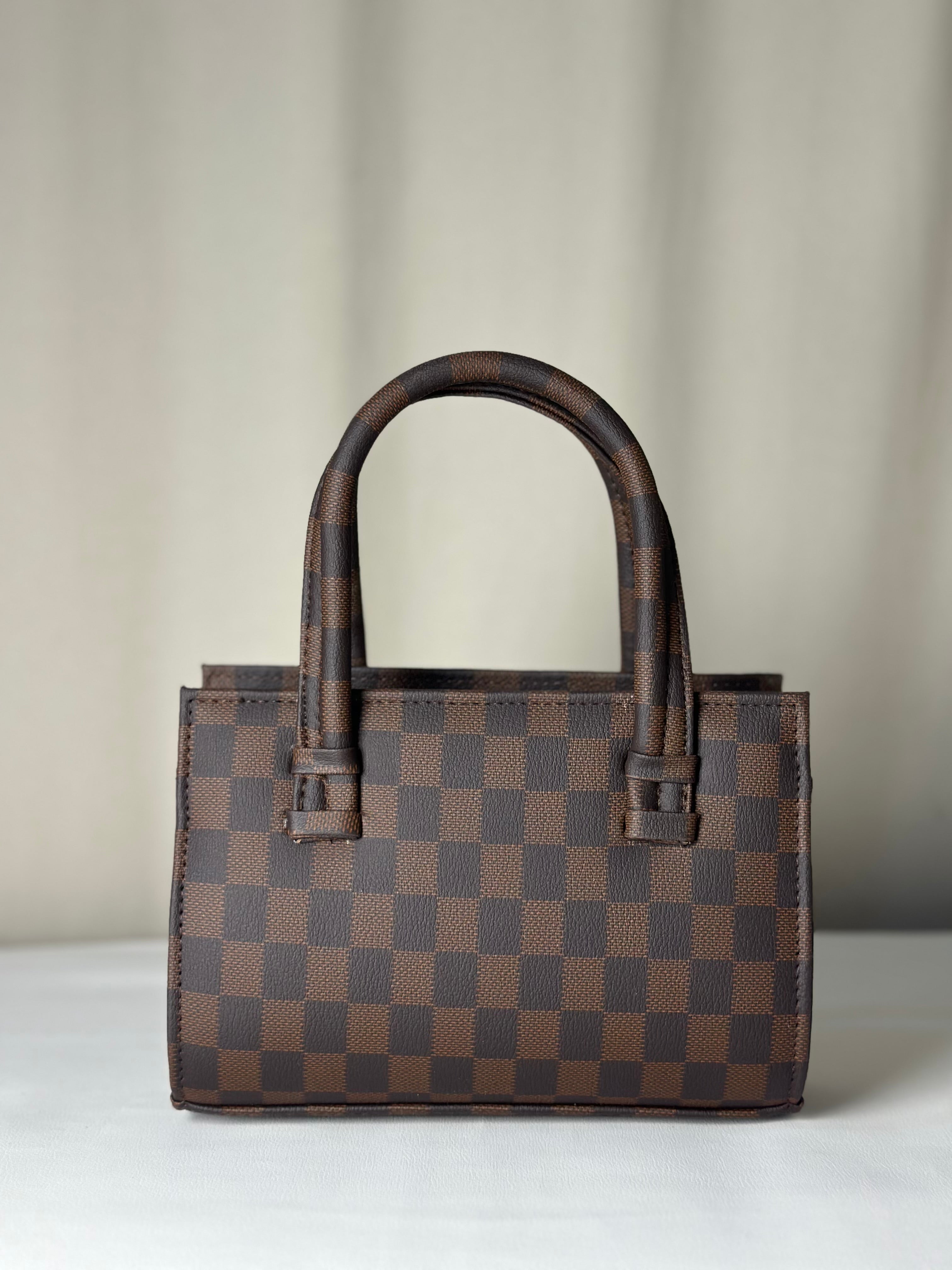 Checkered Style Handbag Design for women 2026