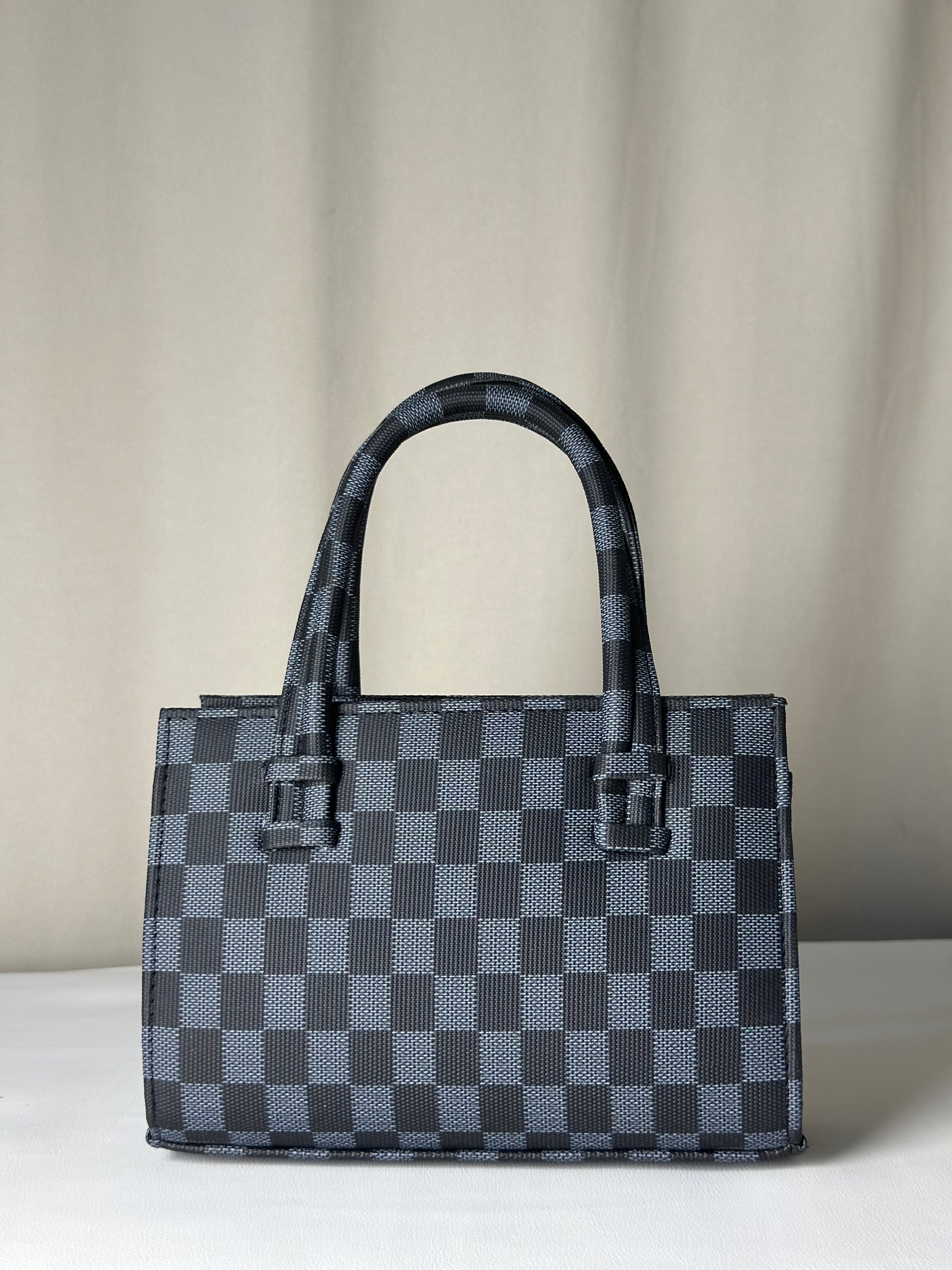 Checkered Style Handbag Design for women 2026