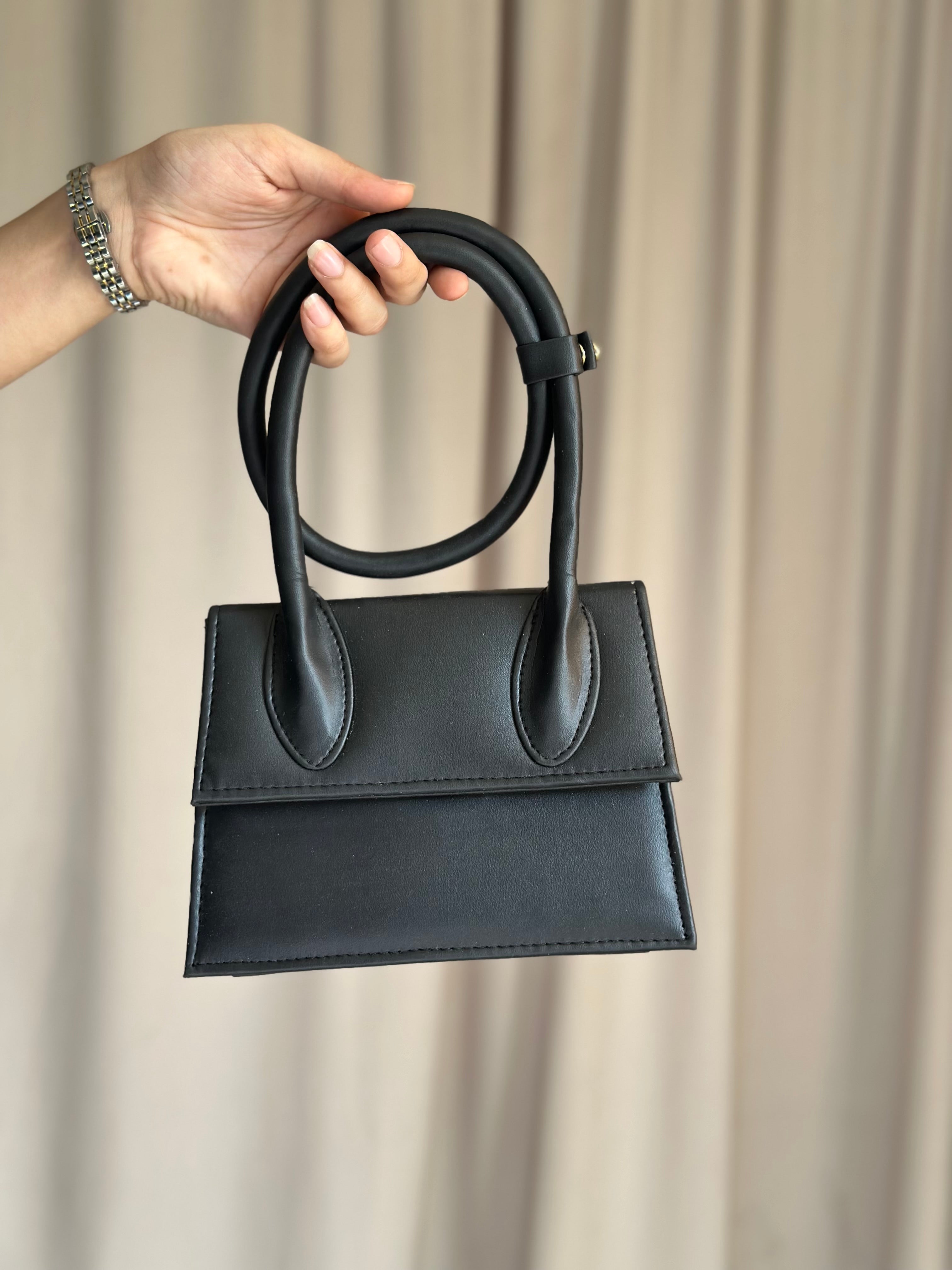 Jacquemus Le Chiquito Trendy Handbags And Crossbody Bag