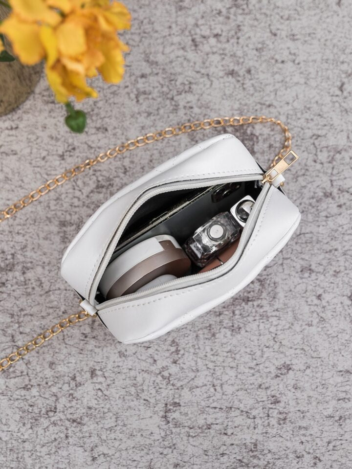 White Crossbody Women Bags & Purses Pakistan