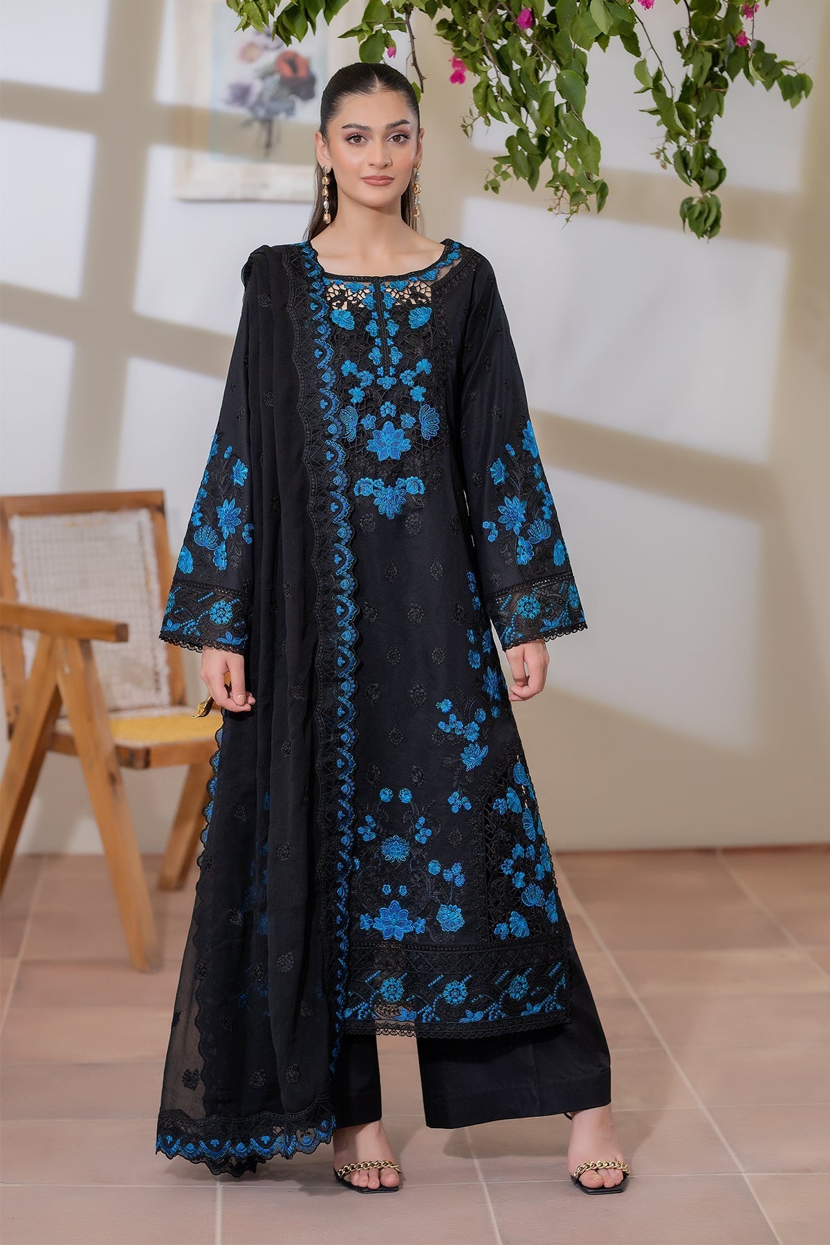 Rohi By Imrozia Serene Stitched 3 Piece Summer Collection'2025-IP-140 Raviyah