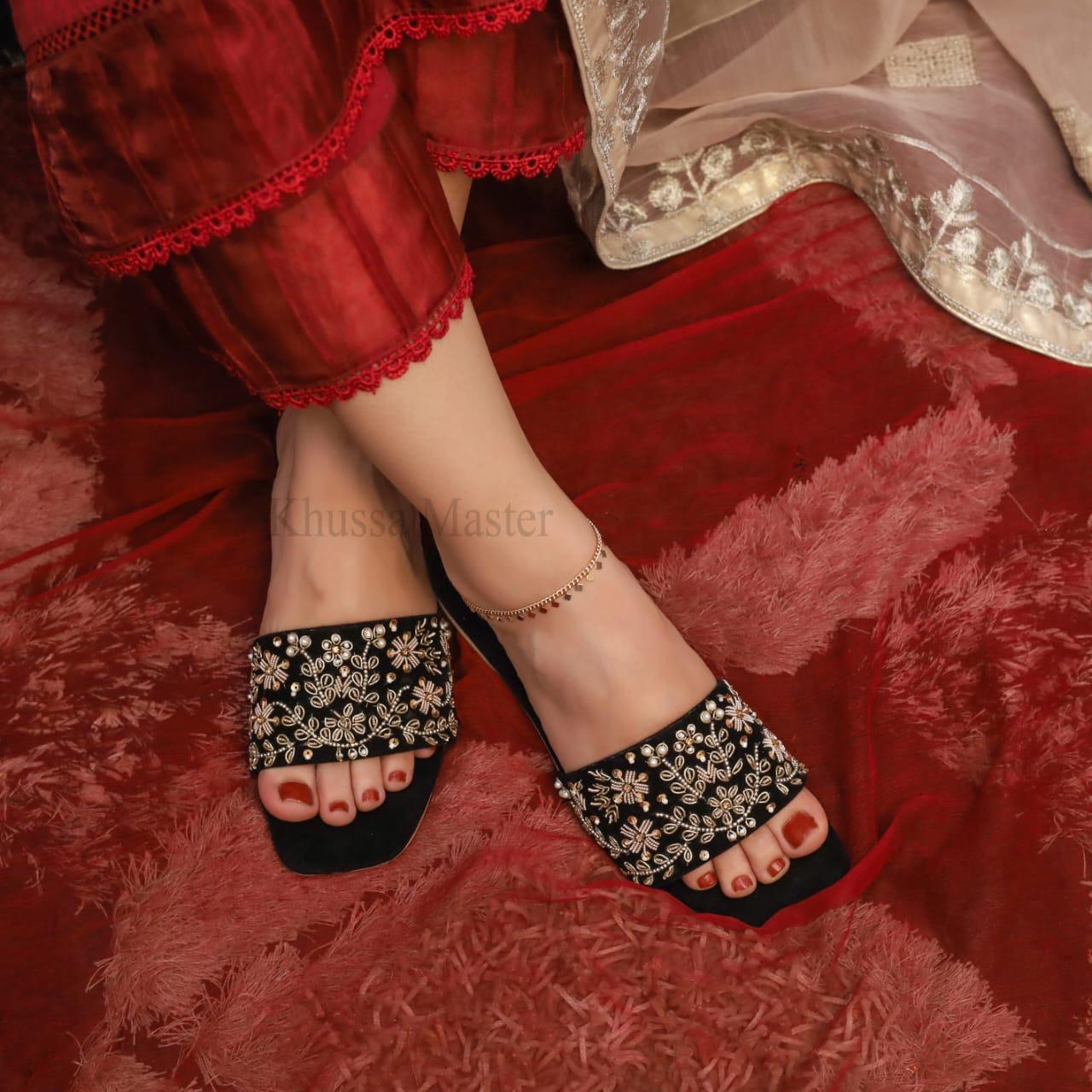 K116 BLACK - Khussa Master