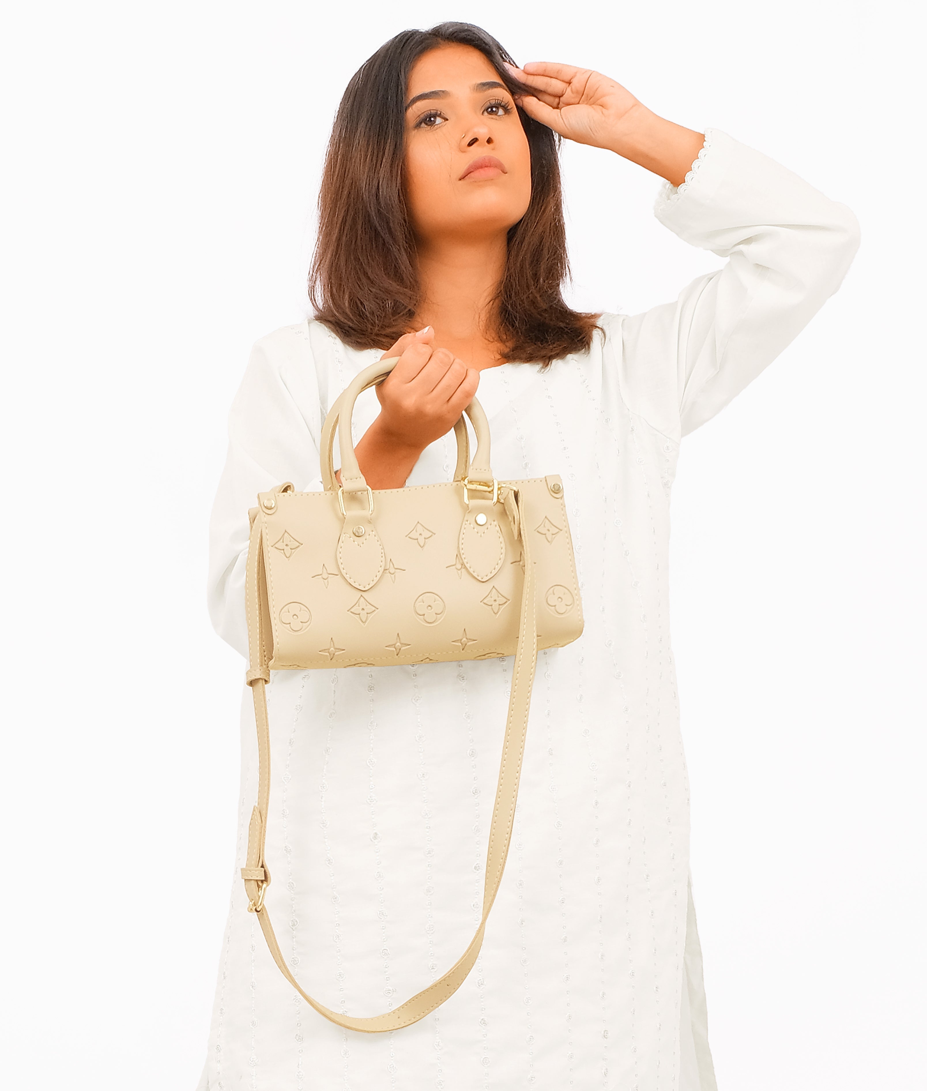 RTW Creation - Off-white on-the-go mini bag