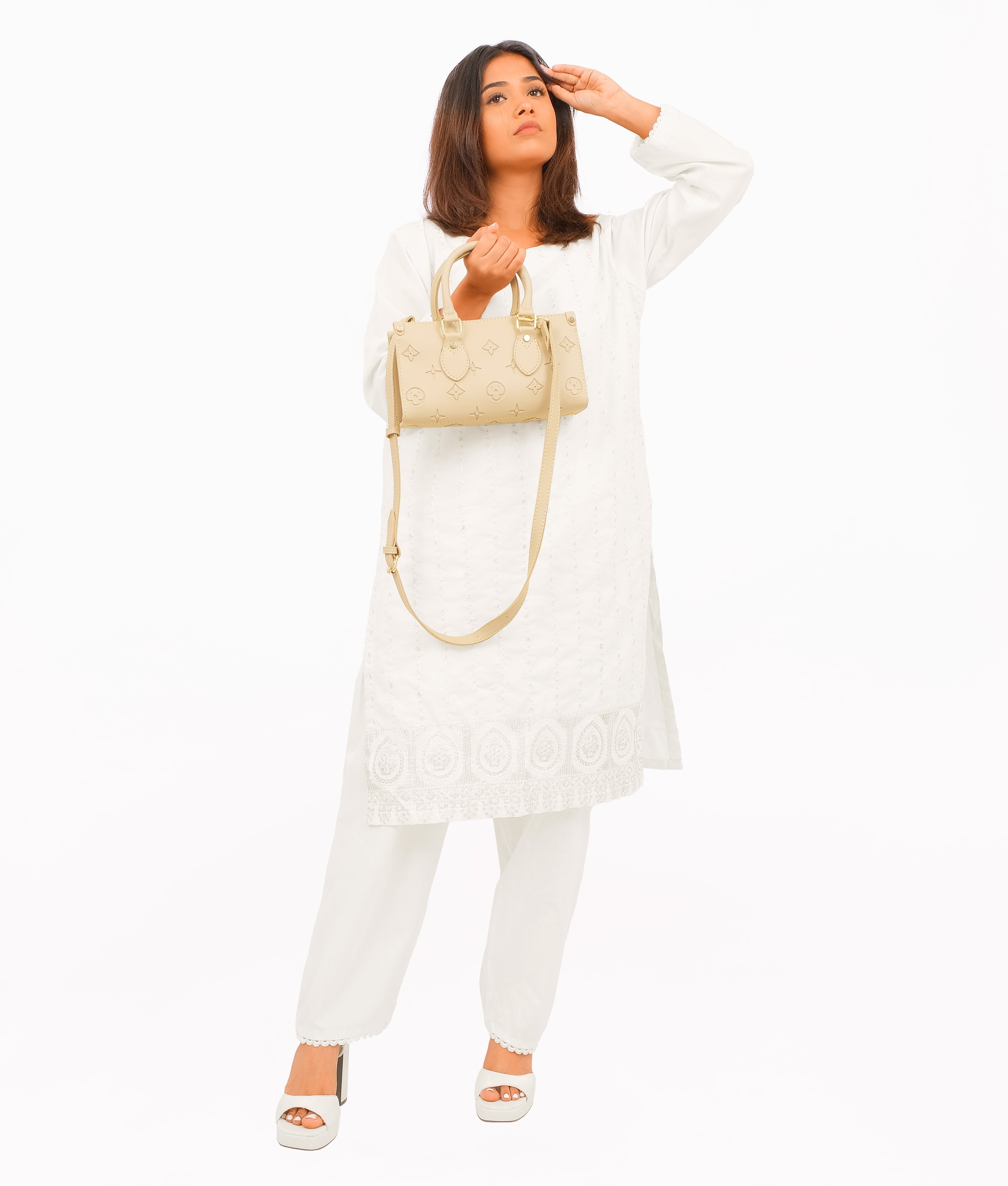 RTW Creation - Off-white on-the-go mini bag