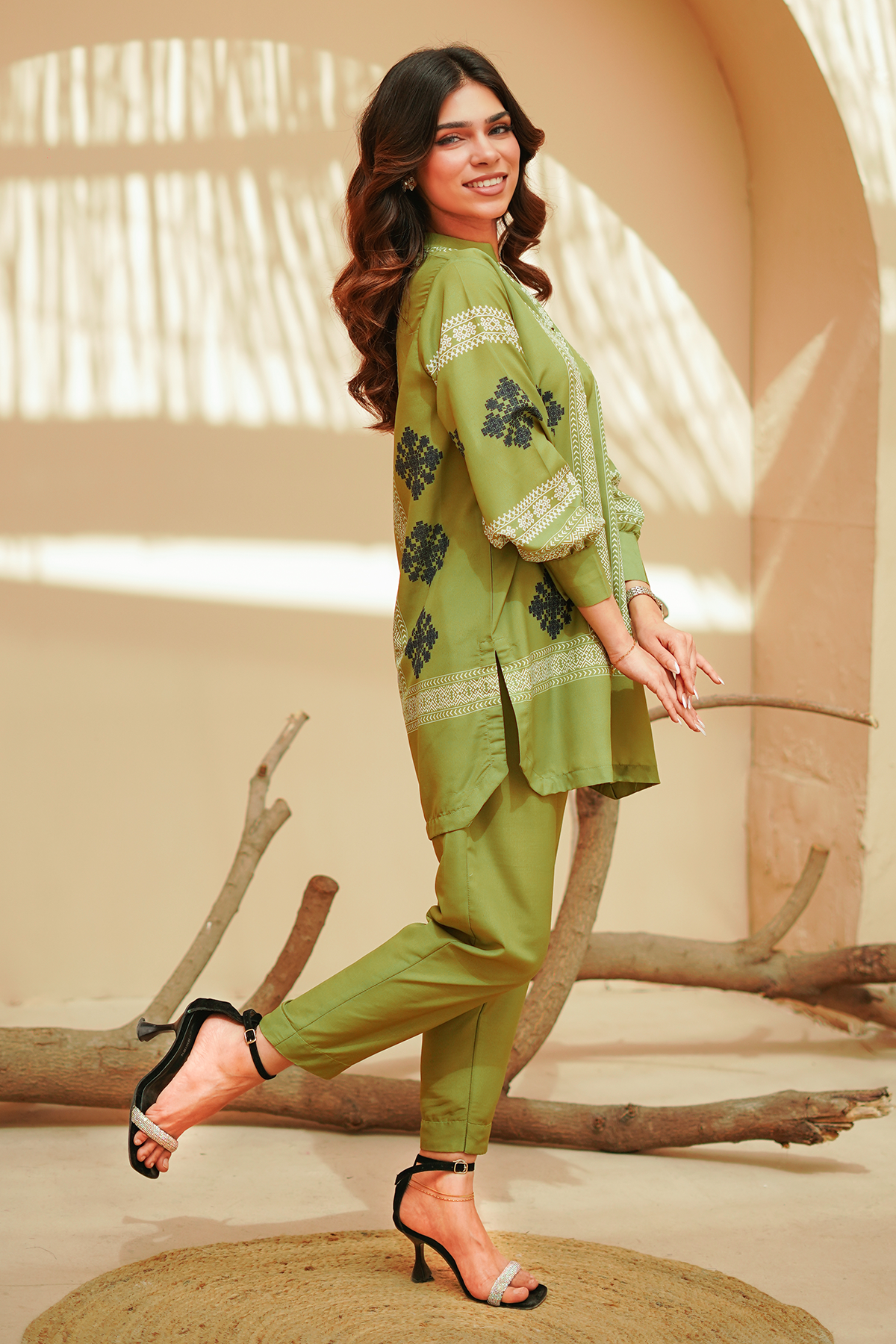 Shomi nairah