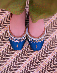 Mgs Style Khussa Collection-Lustre Pearl Ensemble  Zinc Mirage