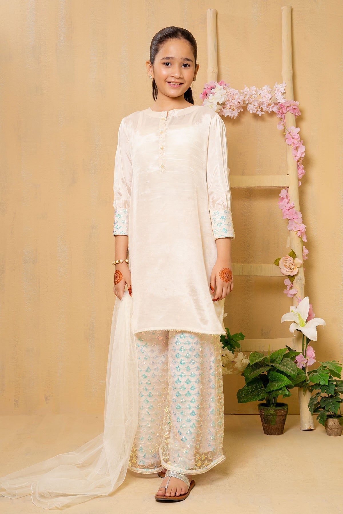 Elegant Cotton Silk Hand Adda Work 3-Pc Suit â?? Stylish Silk Dress Design with Intricate Embroidery.