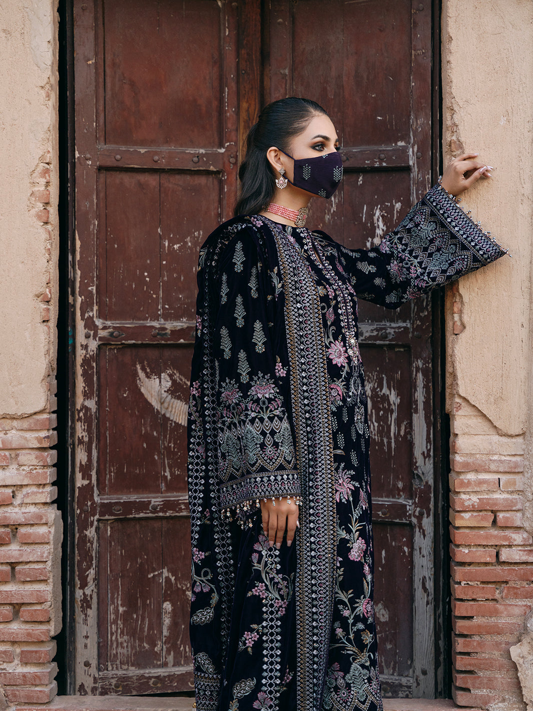Siara By Flossie Unstitched 3 Piece Formals Velvet Collection'2025-V-104 - A