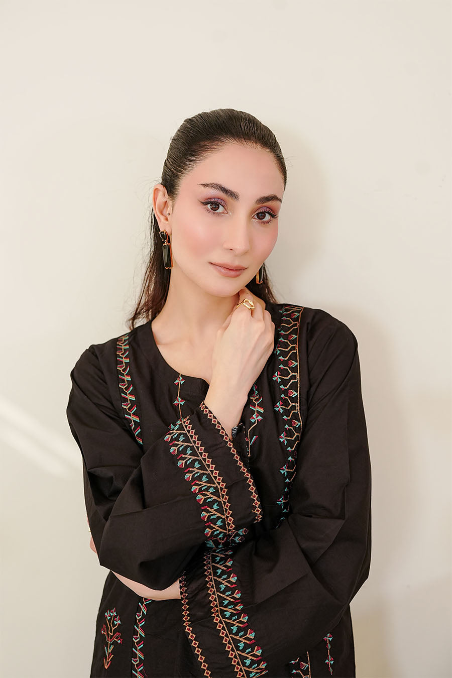 Waniya Stitched 2 Piece Lawn Collection'2025-LEILA