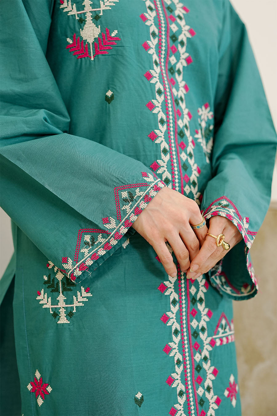 Waniya Stitched 2 Piece Lawn Collection'2025-ILYANA
