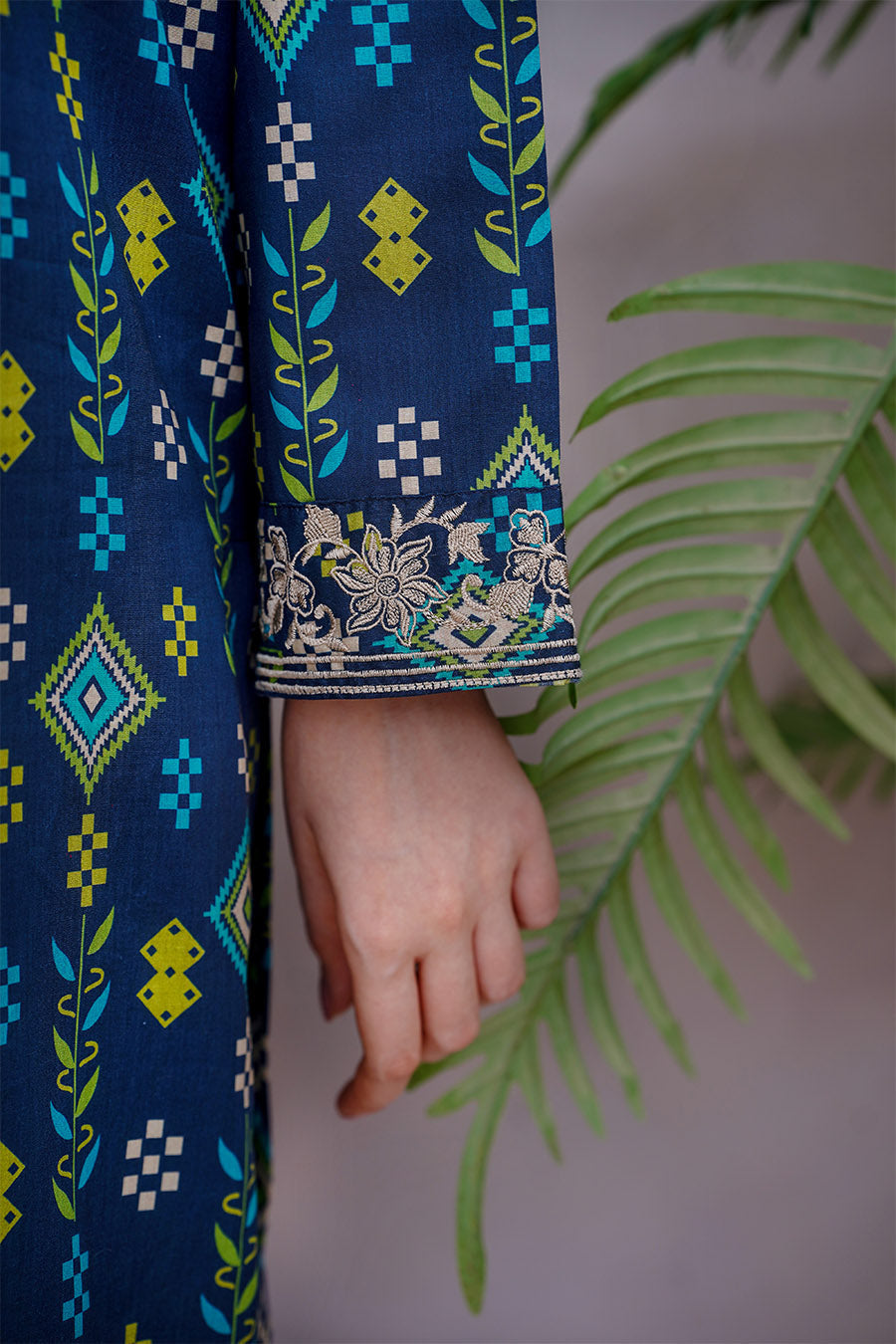Waniya Stitched 3 Piece Digital Printed & Emb Lawn Collection'2025-Irena