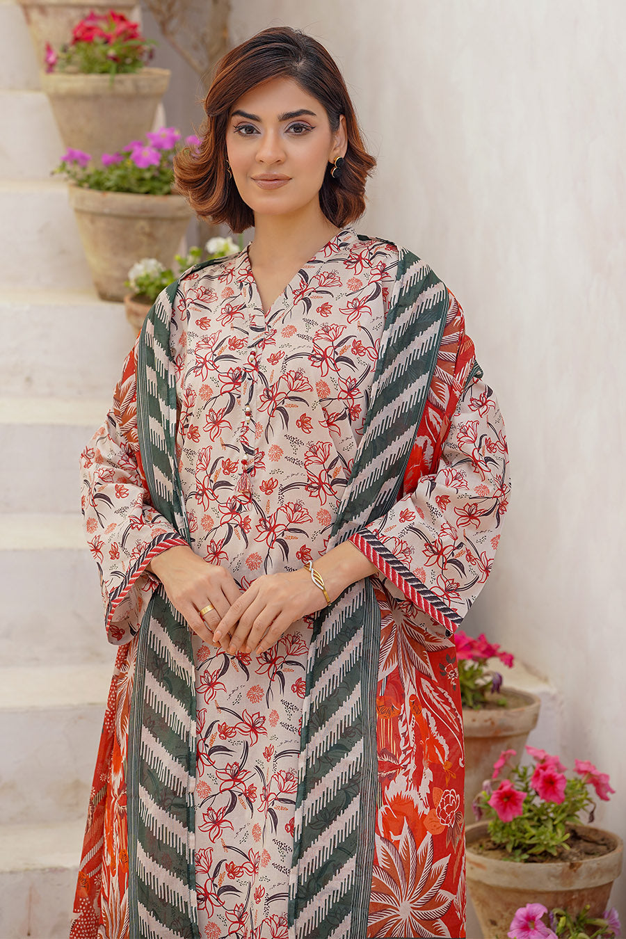 Waniya Stitched 3 Piece Digital Printed Lawn Summer Collection'2025-Iris