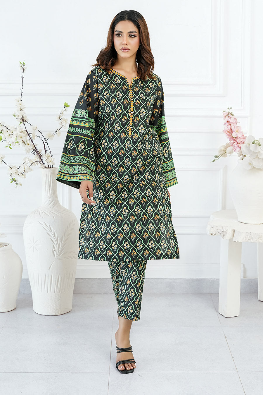 Waniya Stitched 2 Piece Digital Printed Lawn Collection'2025-MINHA
