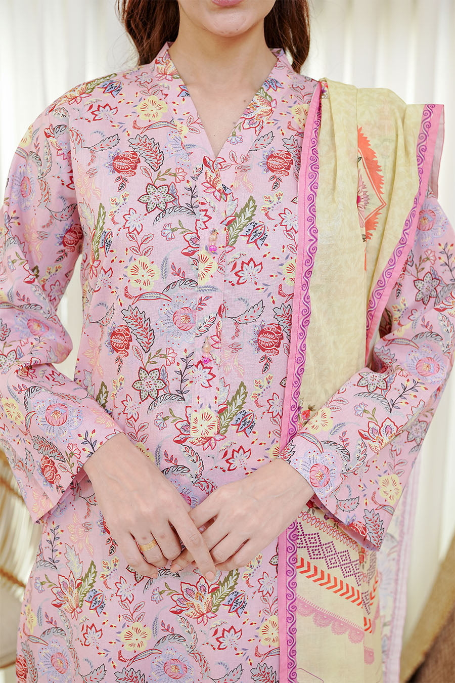 Waniya Stitched 3 Piece Digital Printed Lawn Collection'2025-ESRA