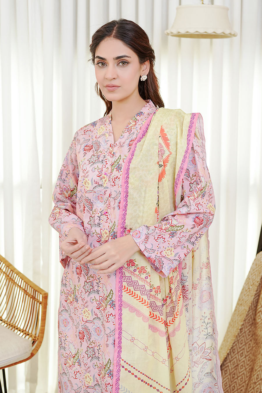 Waniya Stitched 3 Piece Digital Printed Lawn Collection'2025-ESRA