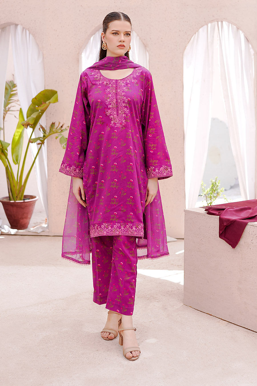 Waniya Stitched 3 Piece Embroidery Lawn Summer Collection'2025-Haya