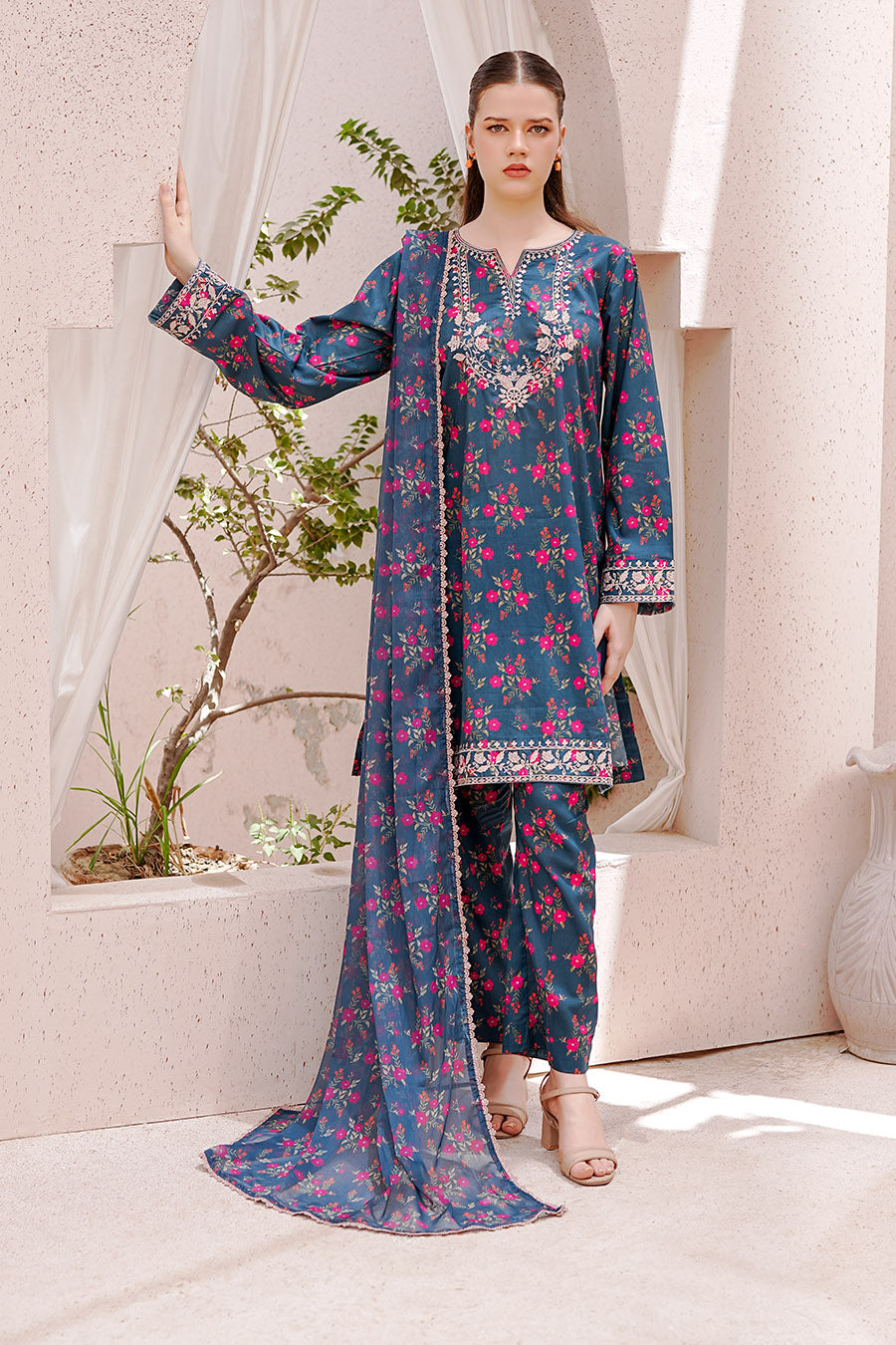 Waniya Stitched 3 Piece Embroidery Lawn Summer Collection'2025-Rena