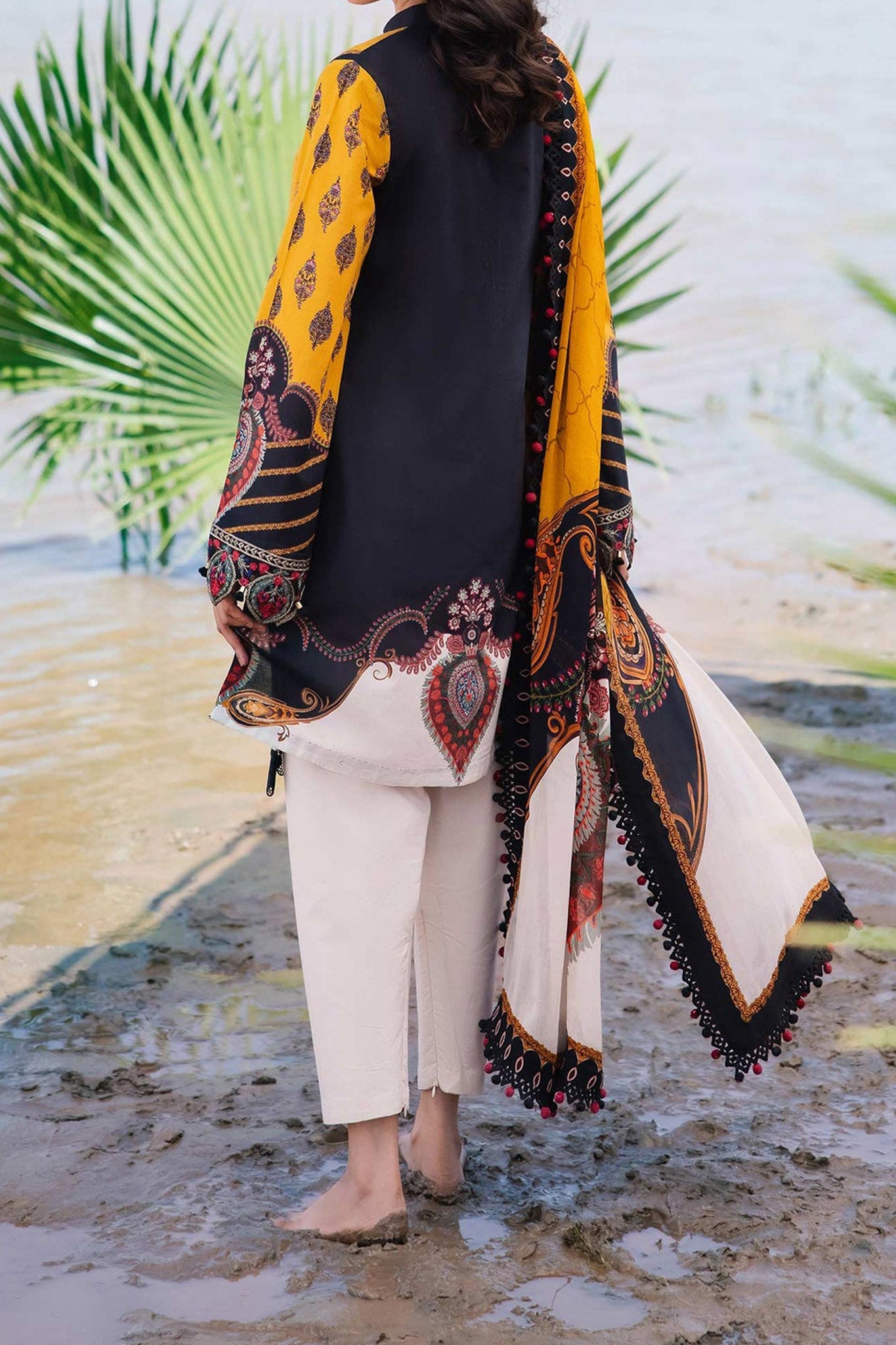 M Basics By Maria B Unstitched 3 Piece Emb Lawn Eid 2 Collection'2024-D-07-B