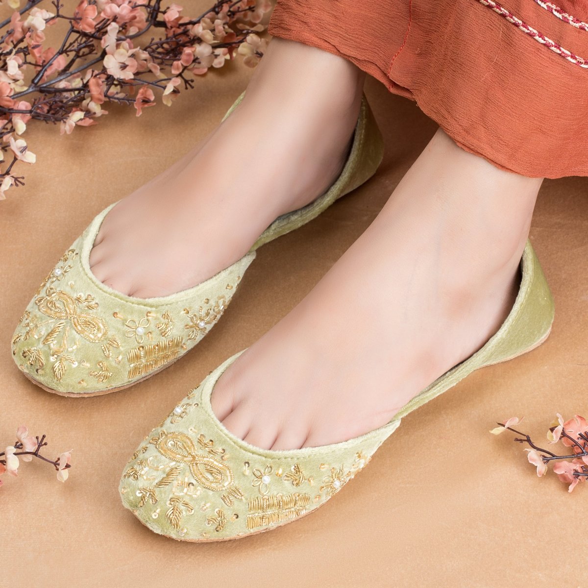 Zuruj Khussa Collection'2025-zun-239-pista green