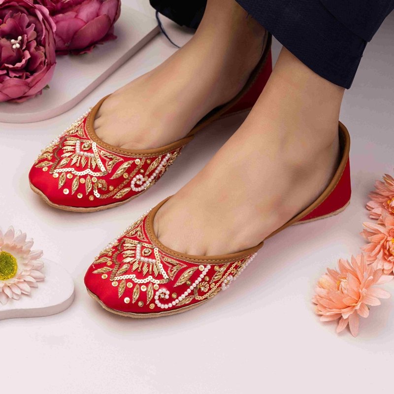 Zuruj Khussa Collection'2025-Zun-283-Red