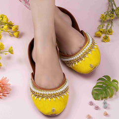 Zuruj Khussa Collection'2025-Zun-4-Yellow